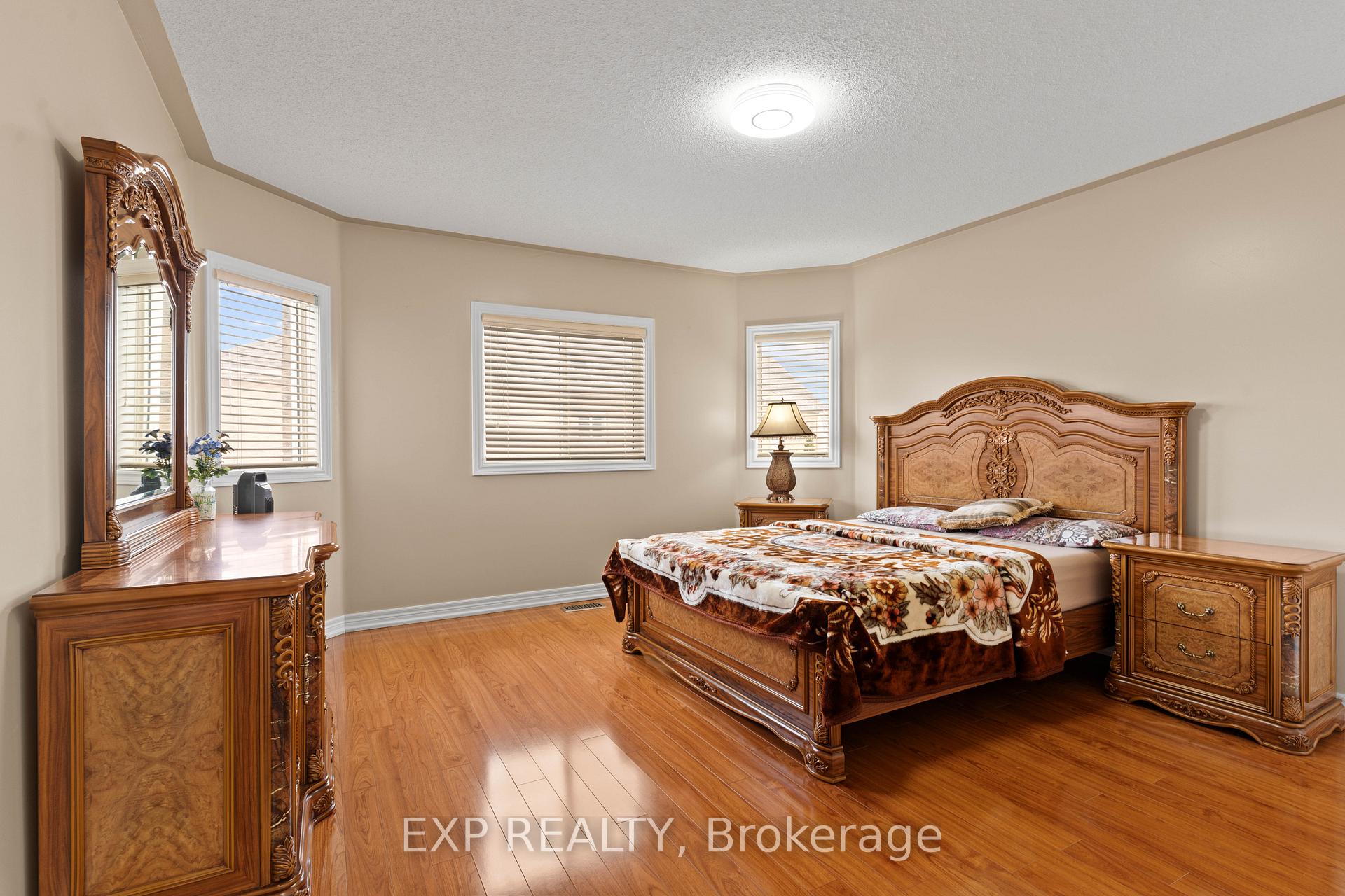 Photo 15 of 67 Barleyfield Road, Brampton, Sandringham-Wellington — HOMEH