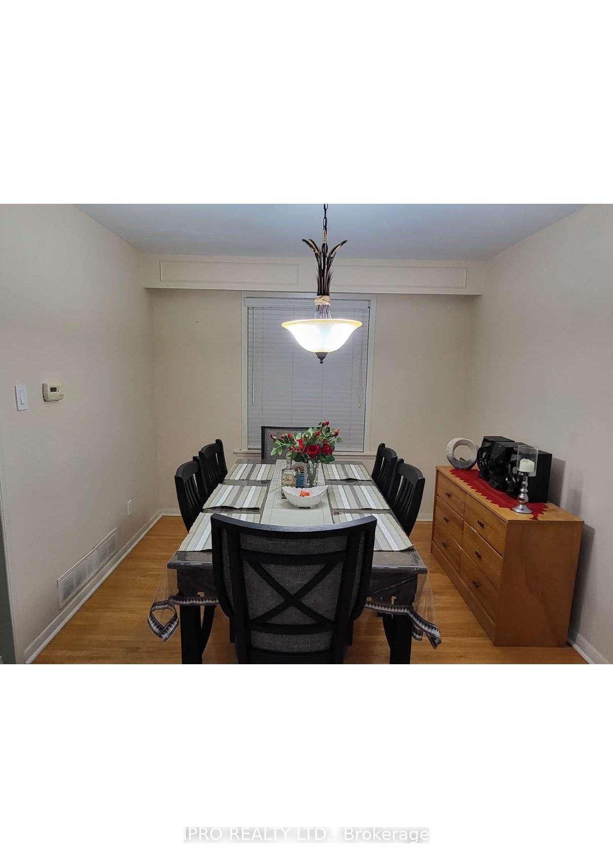 Photo 6 of 45 Doncaster Drive, Brampton, Southgate — HOMEH