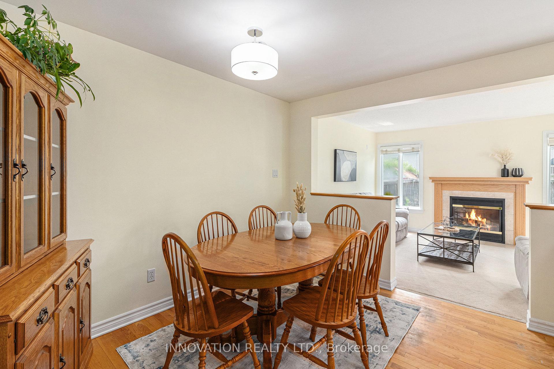 Photo 11 of 47 Alameda Way, Ottawa, Barrhaven - Longfields — HOMEH
