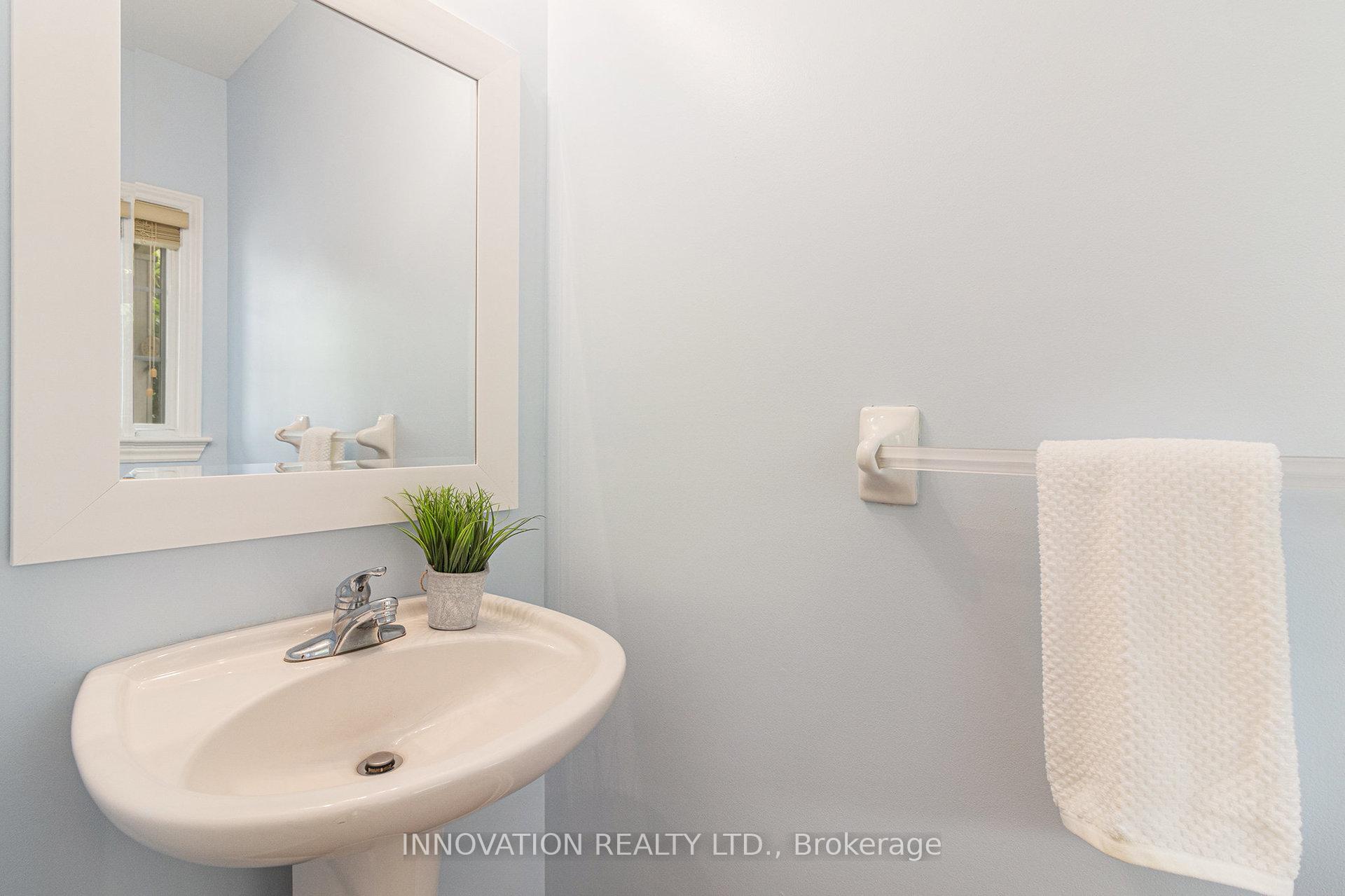 Photo 13 of 47 Alameda Way, Ottawa, Barrhaven - Longfields — HOMEH