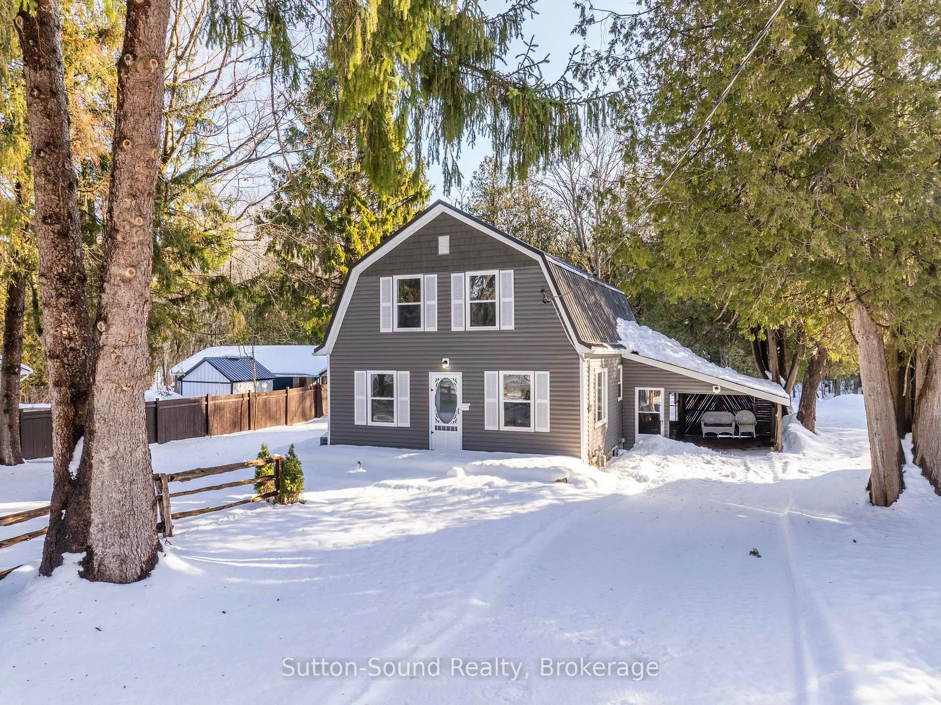 Front of 318777 Grey Road 1