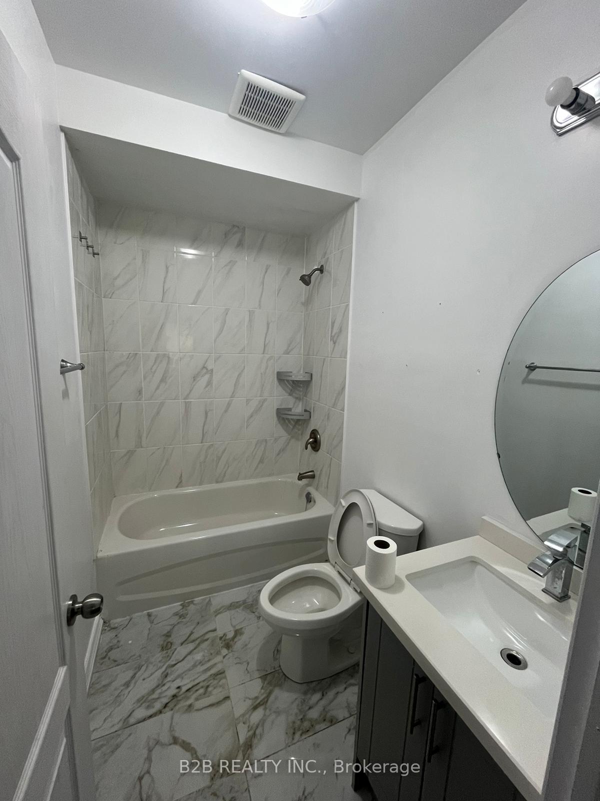 Photo 10 of 25 Blue Silo Way, Brampton, Northwest Brampton — HOMEH