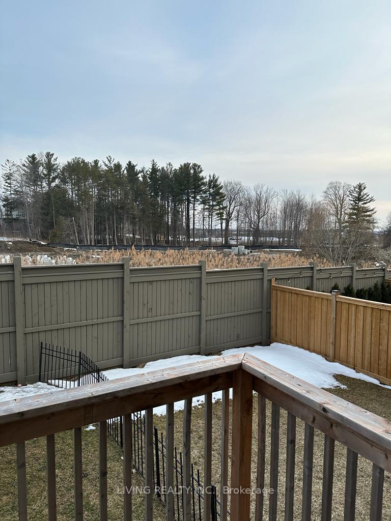 Photo 20 of 62 Badgerow Way, Aurora, Rural Aurora — HOMEH