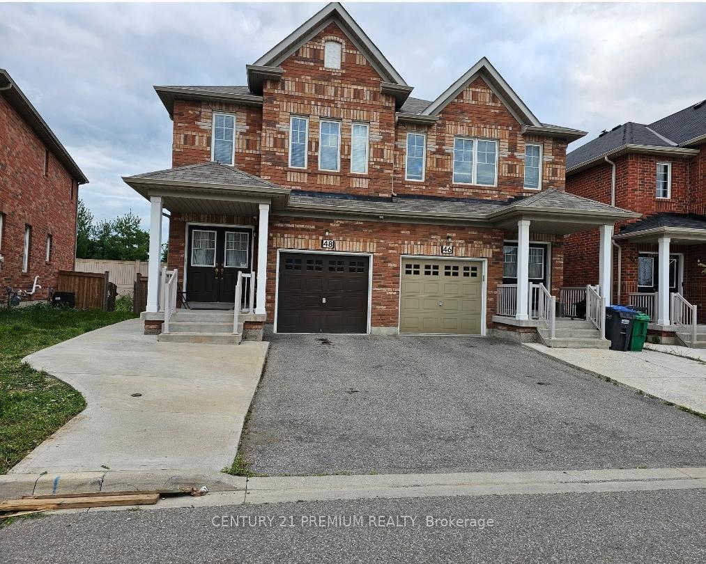 Front of Unit Bsmt, 48 Gulfbrook Circle