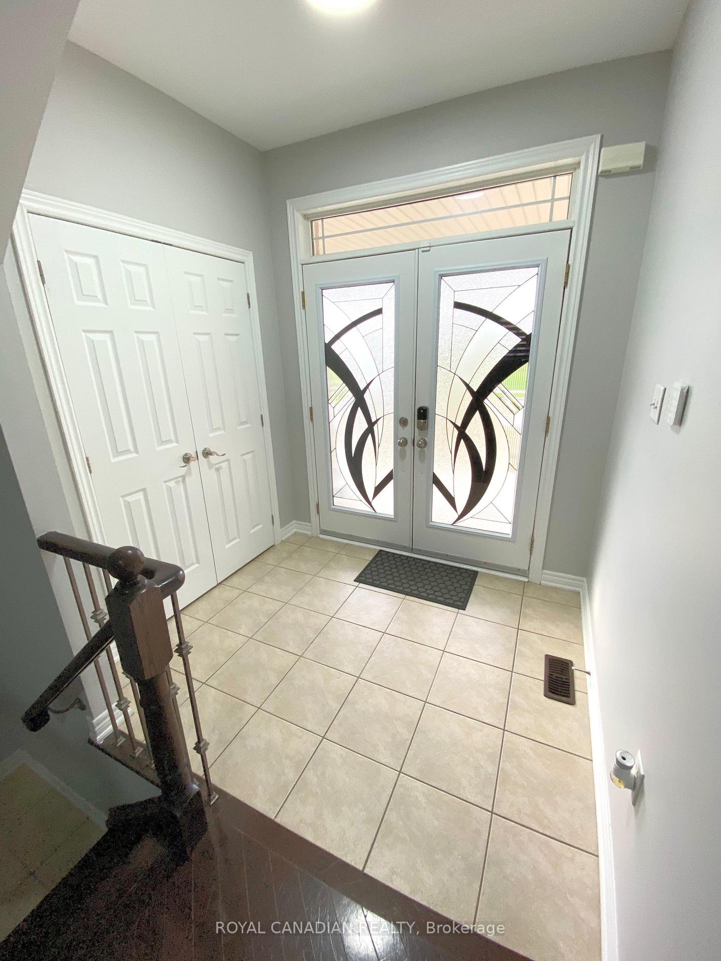 Photo 9 of Unit Upper, 9 Putnam Drive, Brampton, Fletcher's Meadow — HOMEH