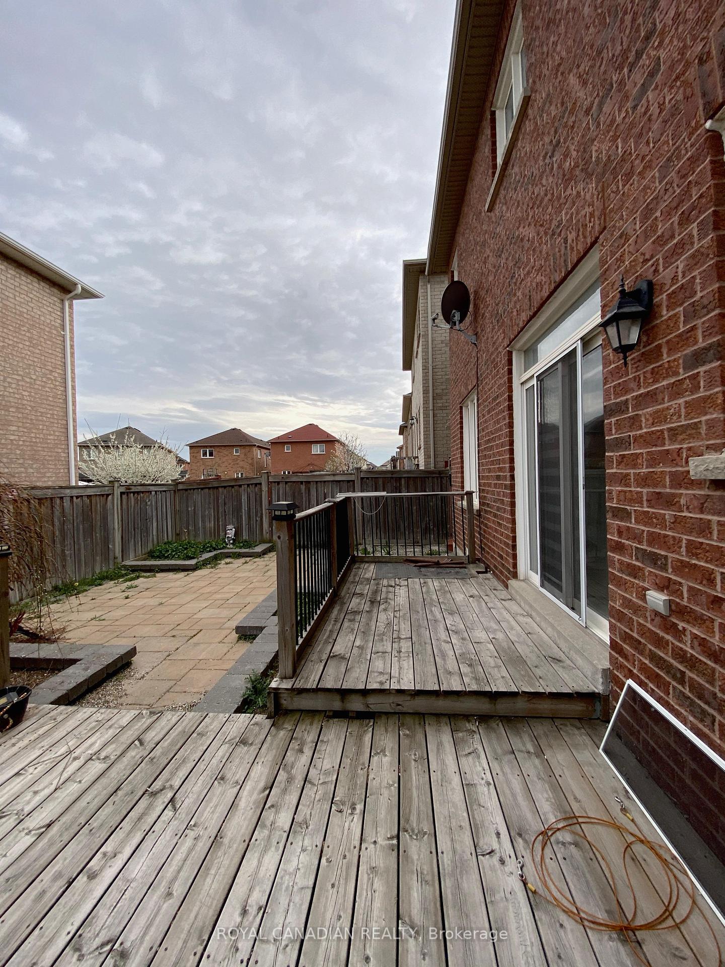 Photo 22 of Unit Upper, 9 Putnam Drive, Brampton, Fletcher's Meadow — HOMEH