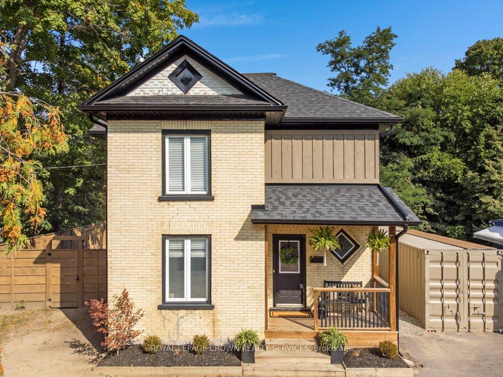 Front of 52 Jardine Street