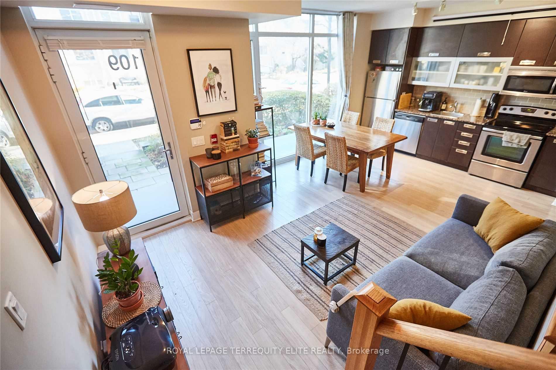 Photo 9 of Unit Th109, 90 Stadium Road, Toronto, Waterfront Communities — HOMEH