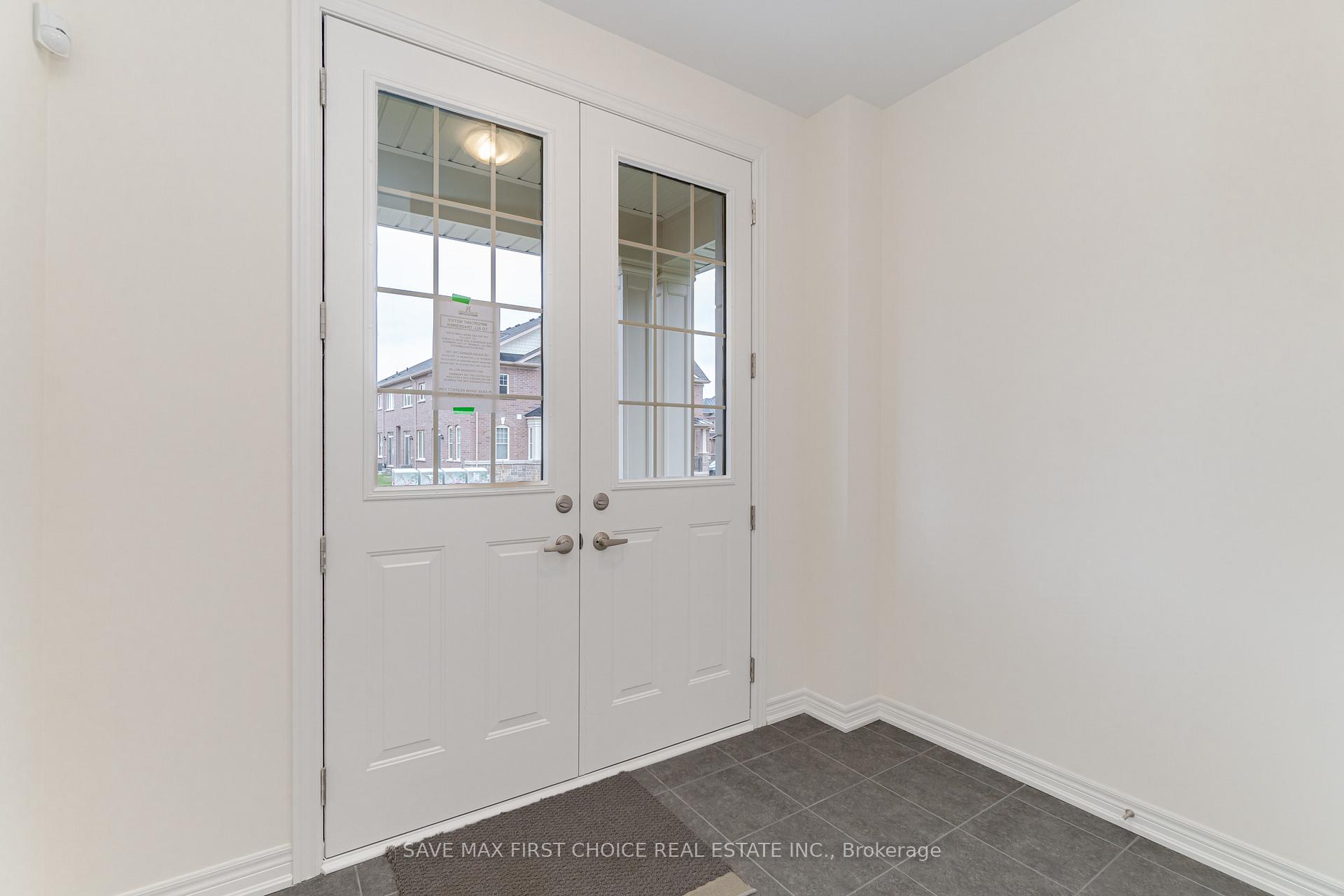 Photo 5 of Unit Upper, 4 Gosset Road, Brampton, Northwest Brampton — HOMEH