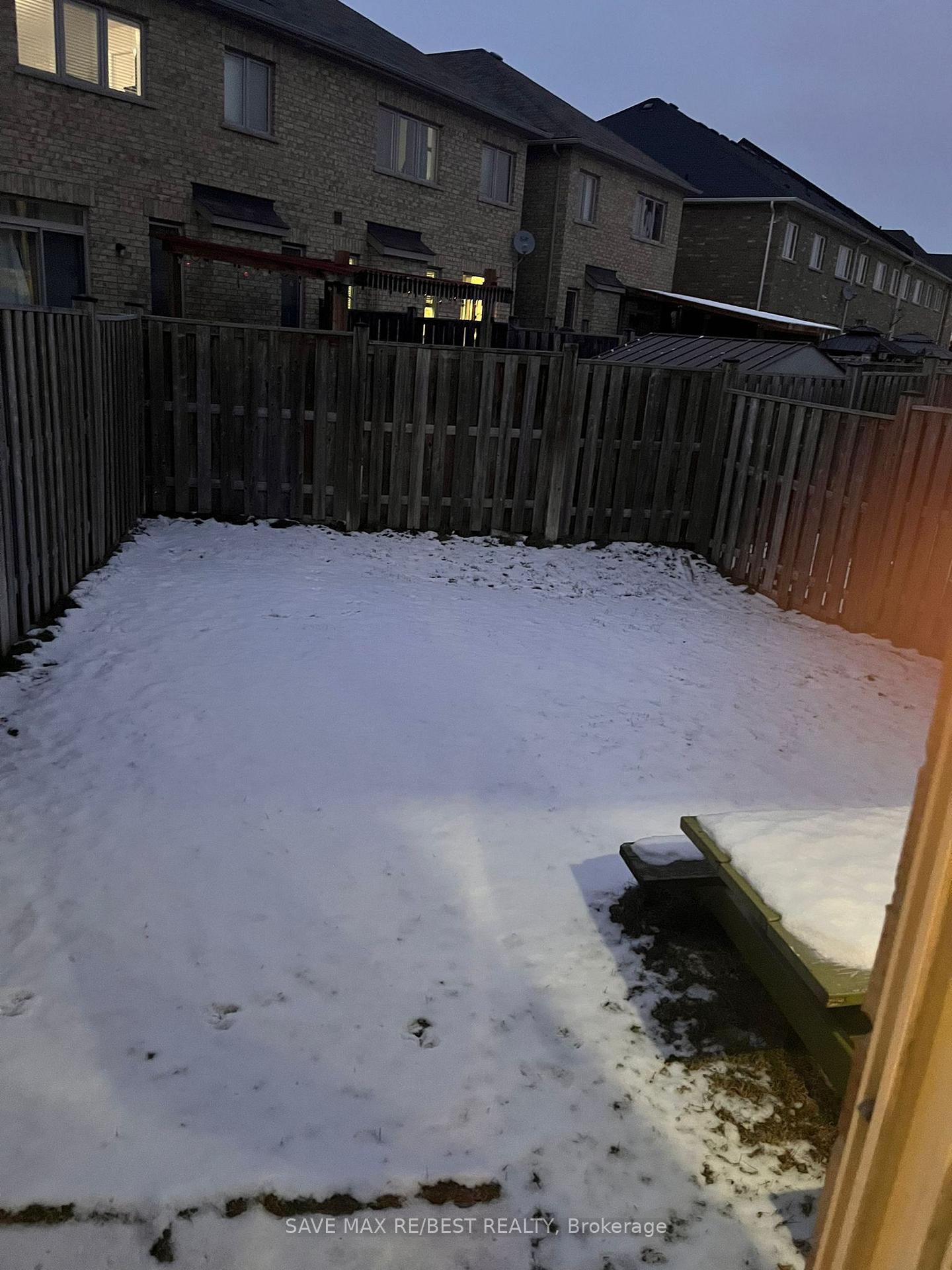 Photo 21 of 23 Naperton Drive, Brampton, Sandringham-Wellington — HOMEH