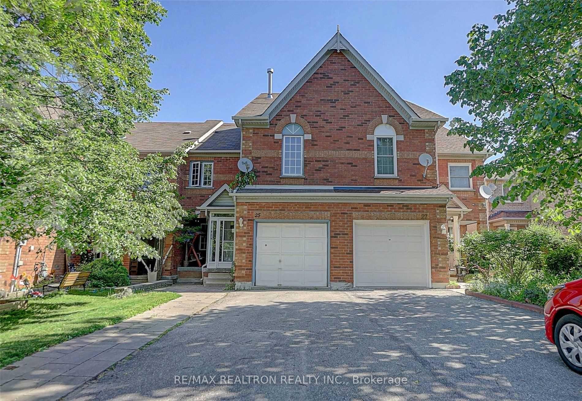 Photo 1 of 25 October Lane, Aurora, Aurora Grove — HOMEH