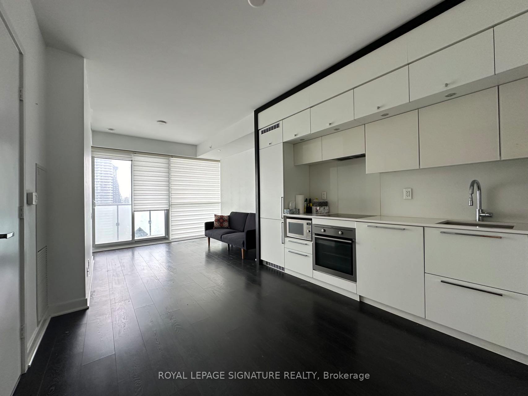 Photo 2 of Unit 4407, 15 Grenville Street, Toronto, Bay Street Corridor — HOMEH