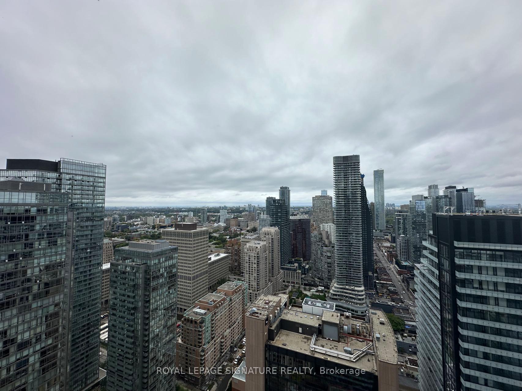 Photo 7 of Unit 4407, 15 Grenville Street, Toronto, Bay Street Corridor — HOMEH