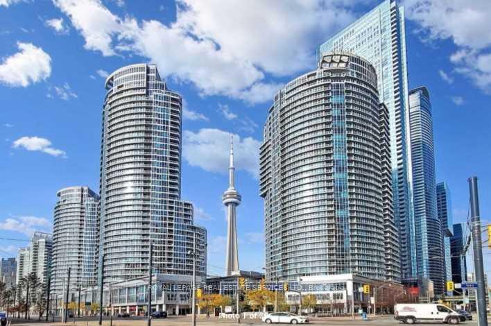 Photo 1 of Unit 3308, 8 York Street, Toronto, Waterfront Communities — HOMEH