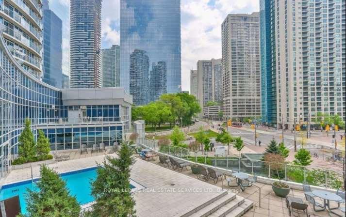 Photo 23 of Unit 3308, 8 York Street, Toronto, Waterfront Communities — HOMEH