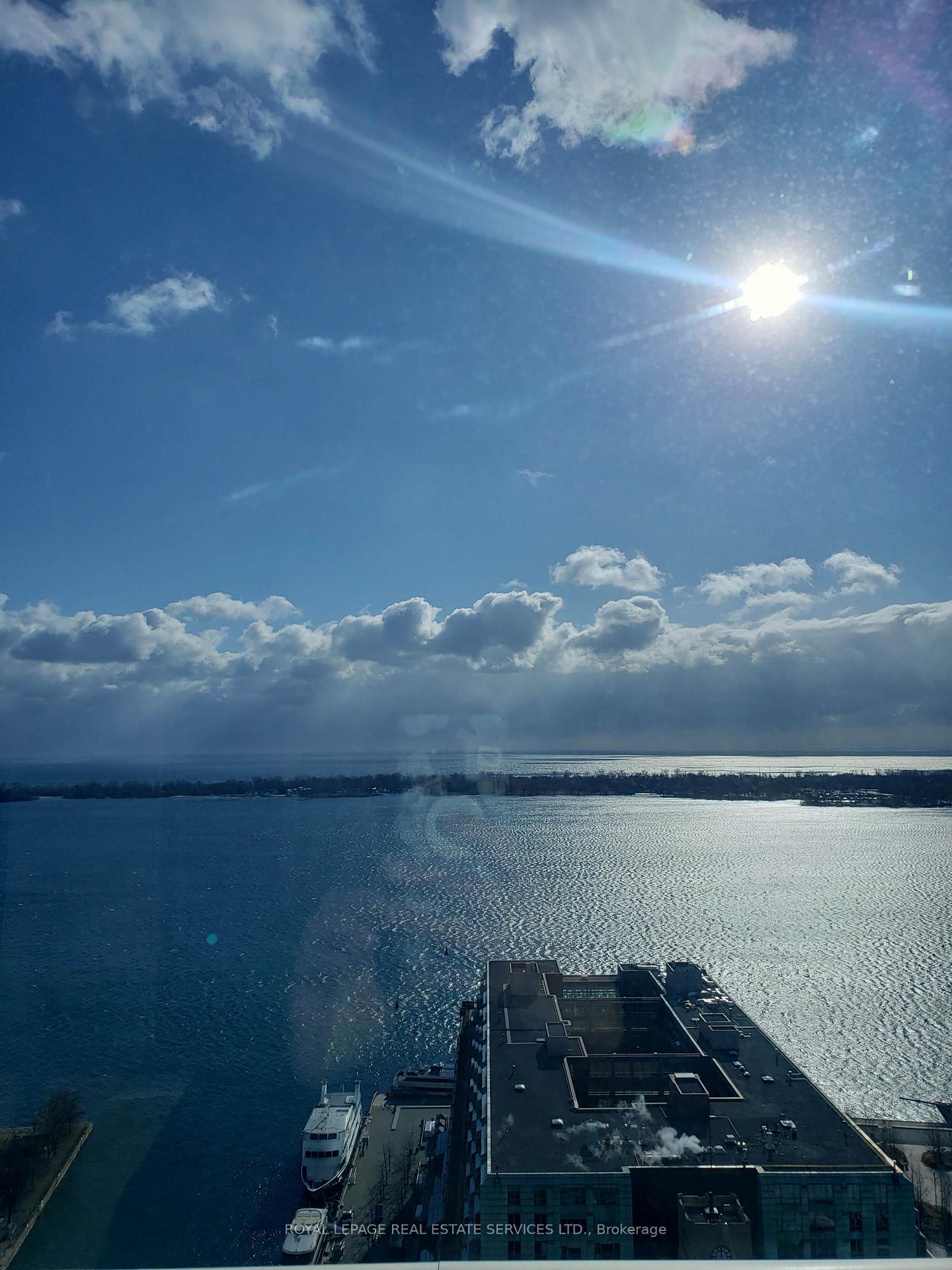 Photo 28 of Unit 3308, 8 York Street, Toronto, Waterfront Communities — HOMEH