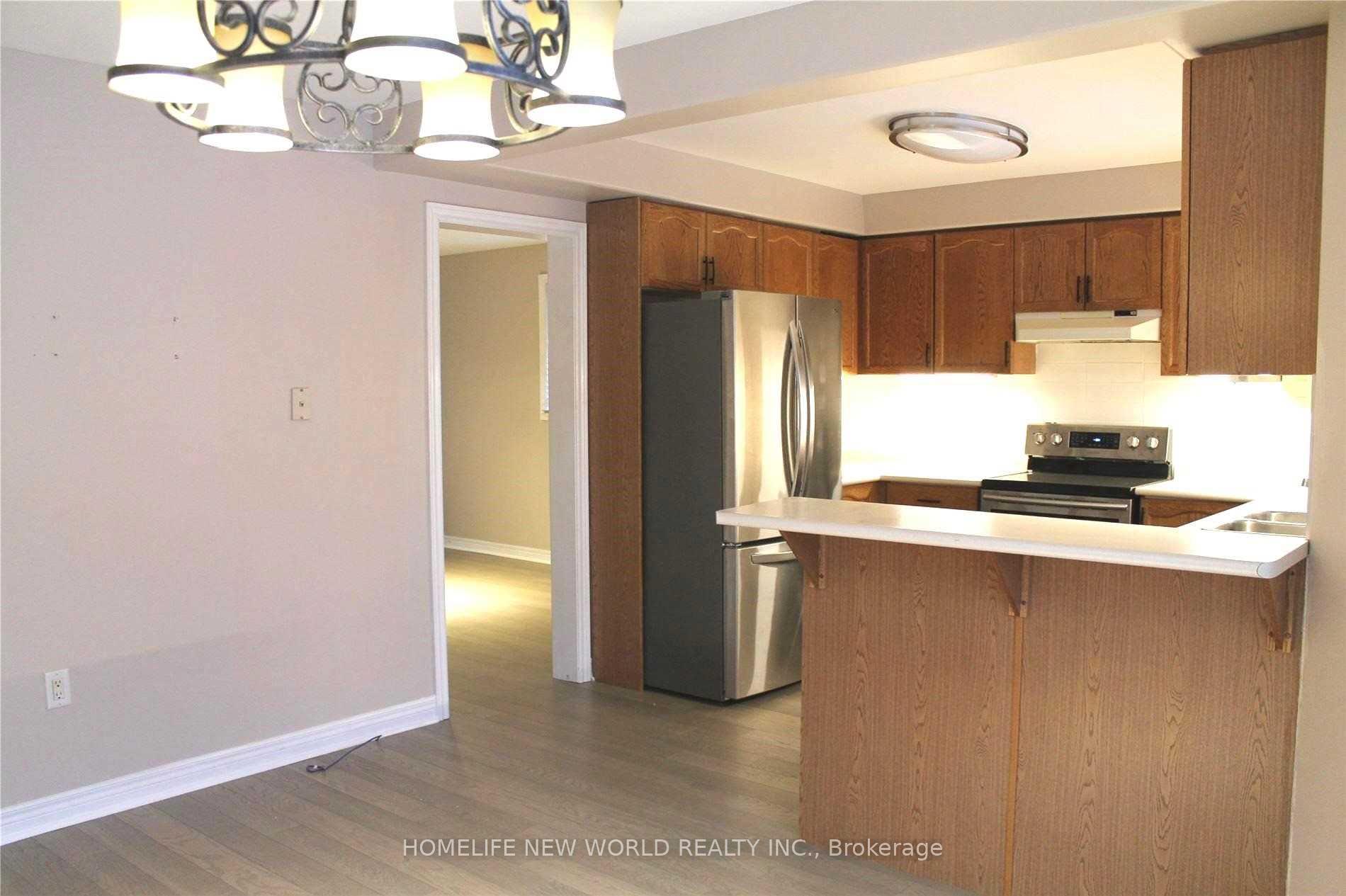Photo 12 of 102 Emms Drive, Barrie, Holly — HOMEH