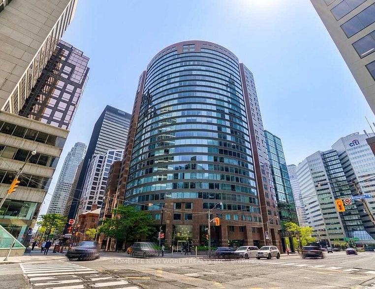 Photo 2 of Unit 1901, 33 University Avenue, Toronto, Bay Street Corridor — HOMEH