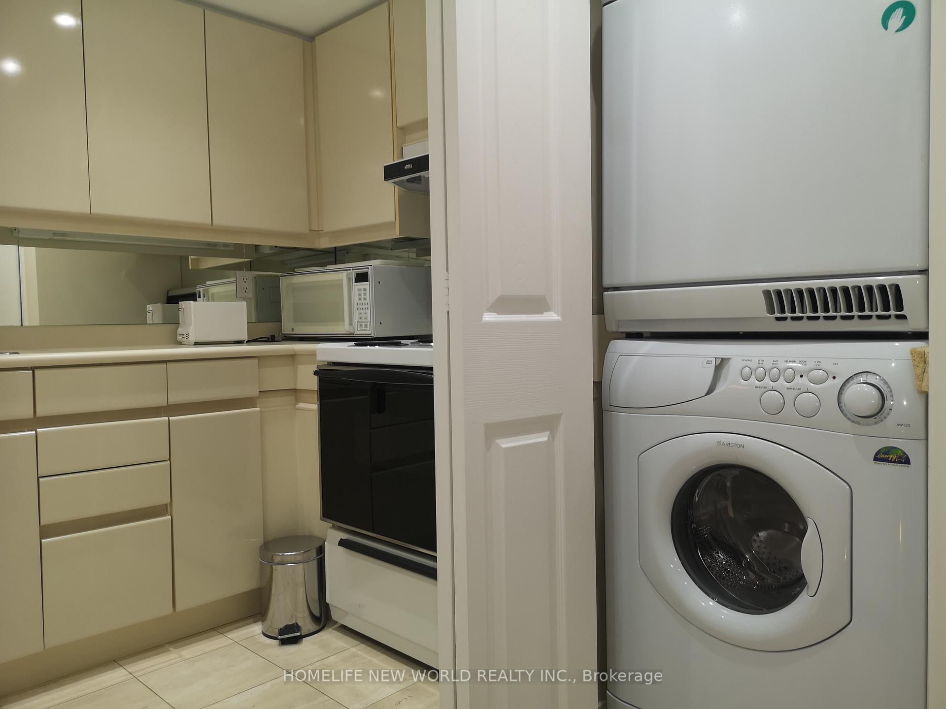 Photo 12 of Unit 1901, 33 University Avenue, Toronto, Bay Street Corridor — HOMEH