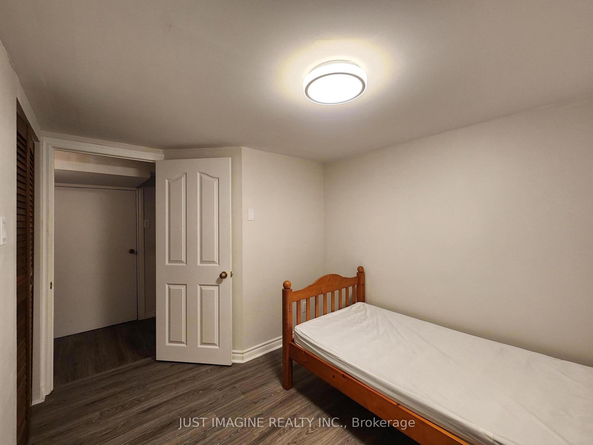 Photo 15 of Unit B, 895 Chapman Boulevard, Ottawa, Elmvale Acres — HOMEH