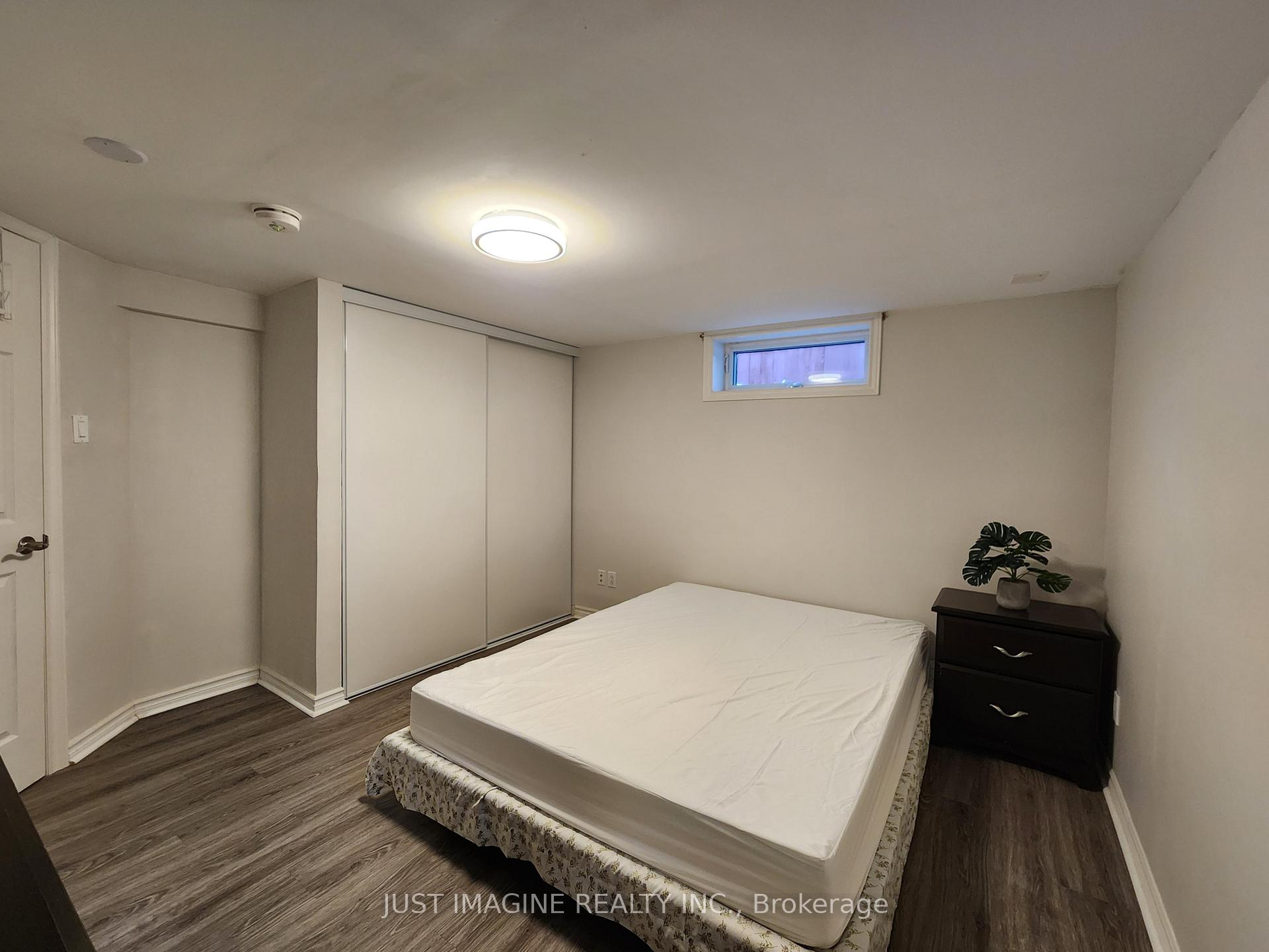 Photo 17 of Unit B, 895 Chapman Boulevard, Ottawa, Elmvale Acres — HOMEH