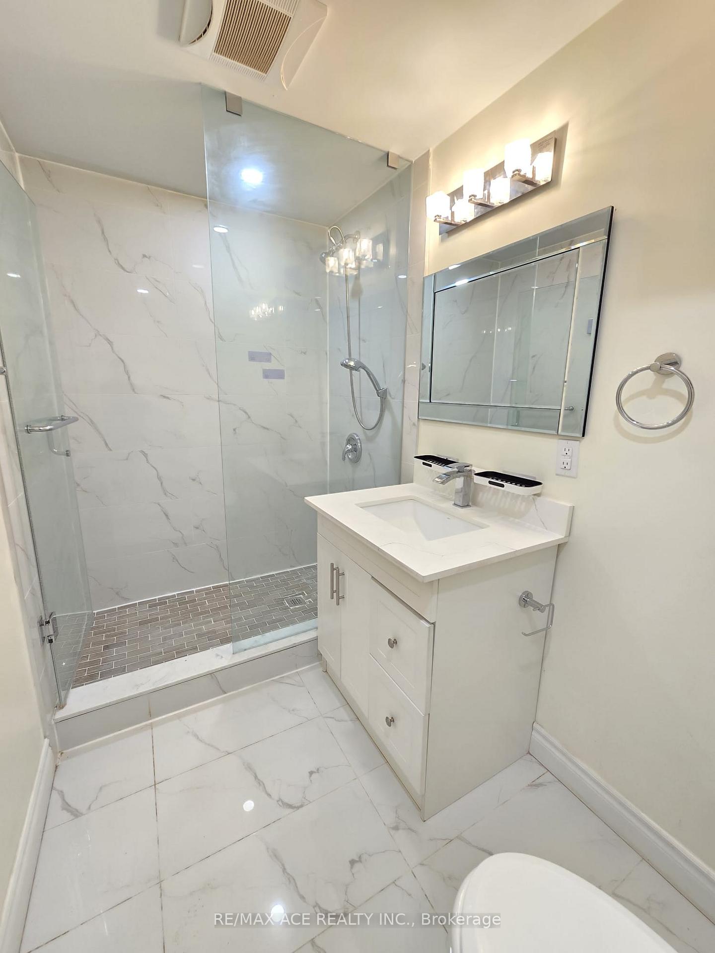 Photo 12 of Unit Bsmt, 66 Kings Crescent, Ajax, South East — HOMEH