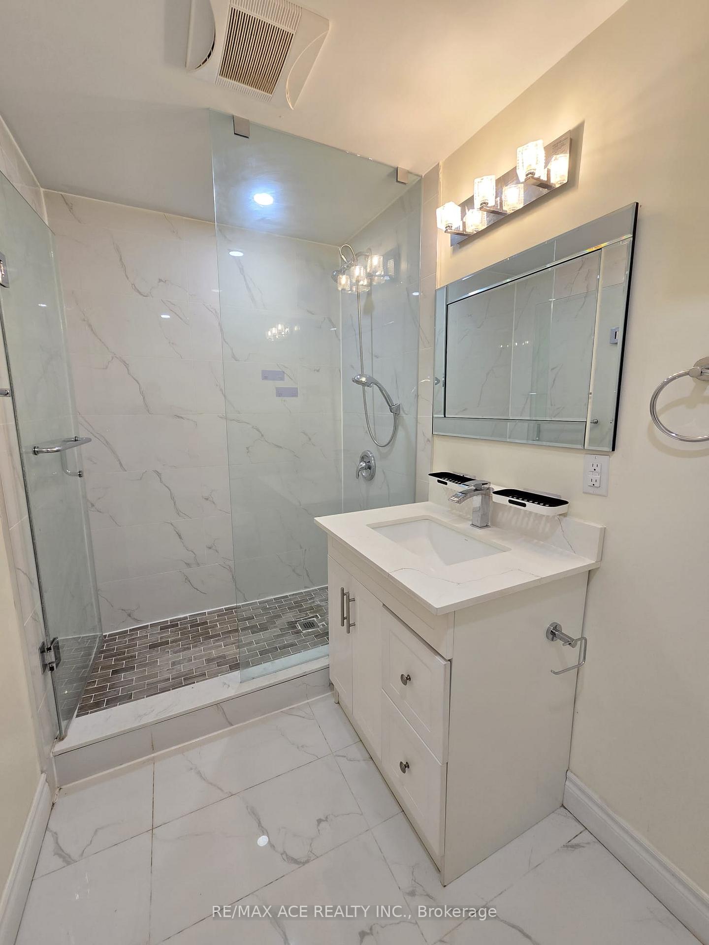 Photo 17 of Unit Bsmt, 66 Kings Crescent, Ajax, South East — HOMEH