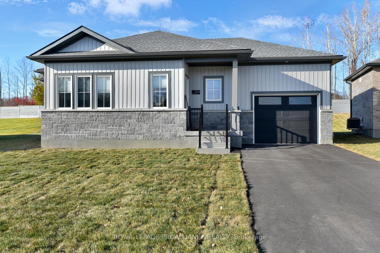 Photo 3 of 234 Adley Drive, Brockville — HOMEH