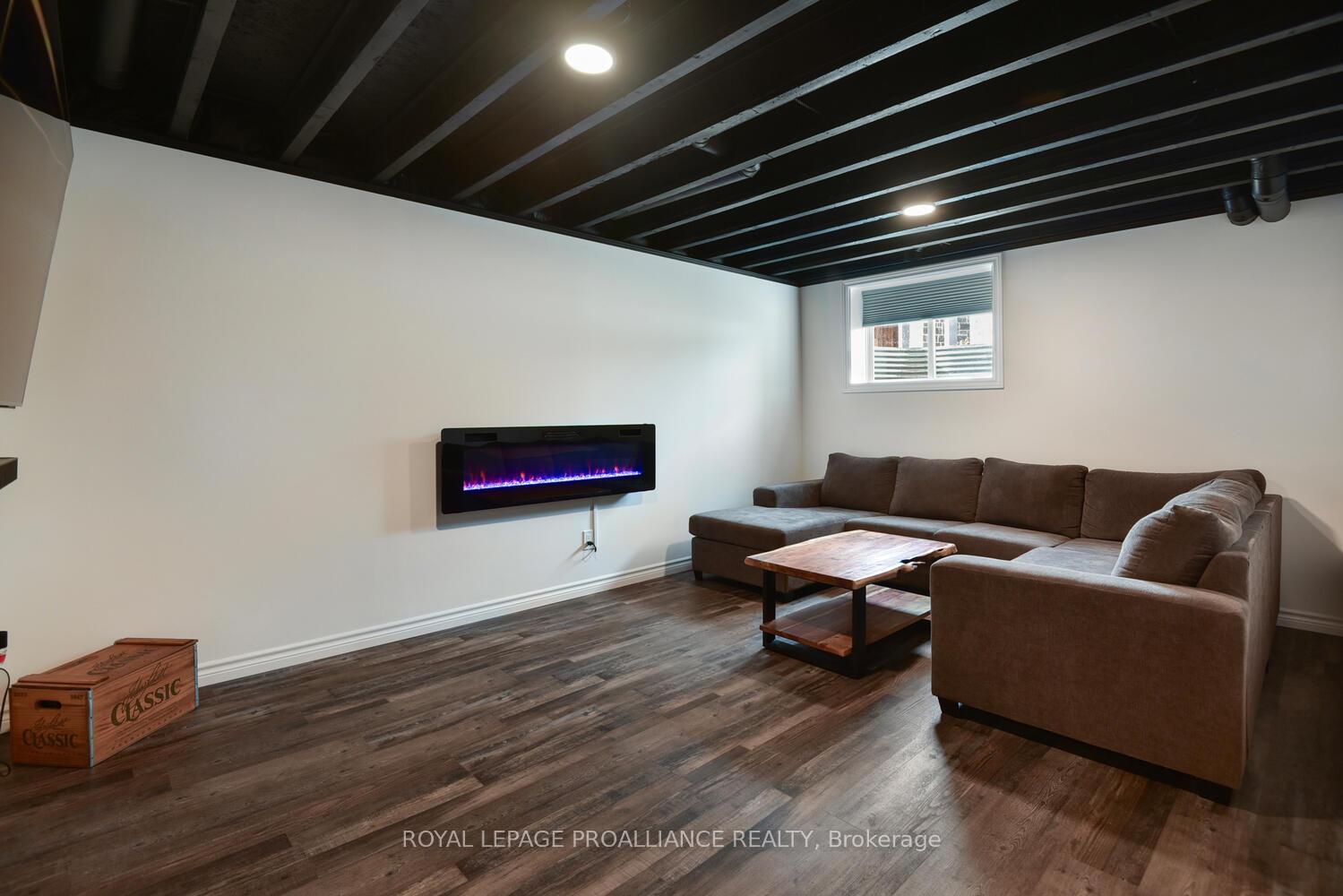 Photo 19 of 234 Adley Drive, Brockville — HOMEH