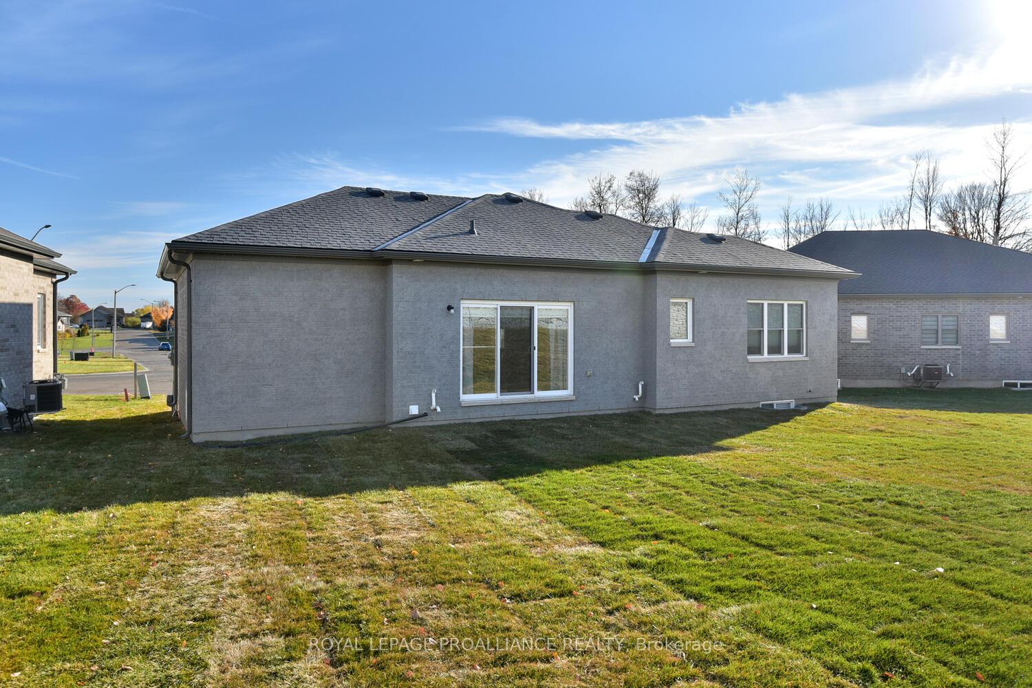 Photo 29 of 234 Adley Drive, Brockville — HOMEH