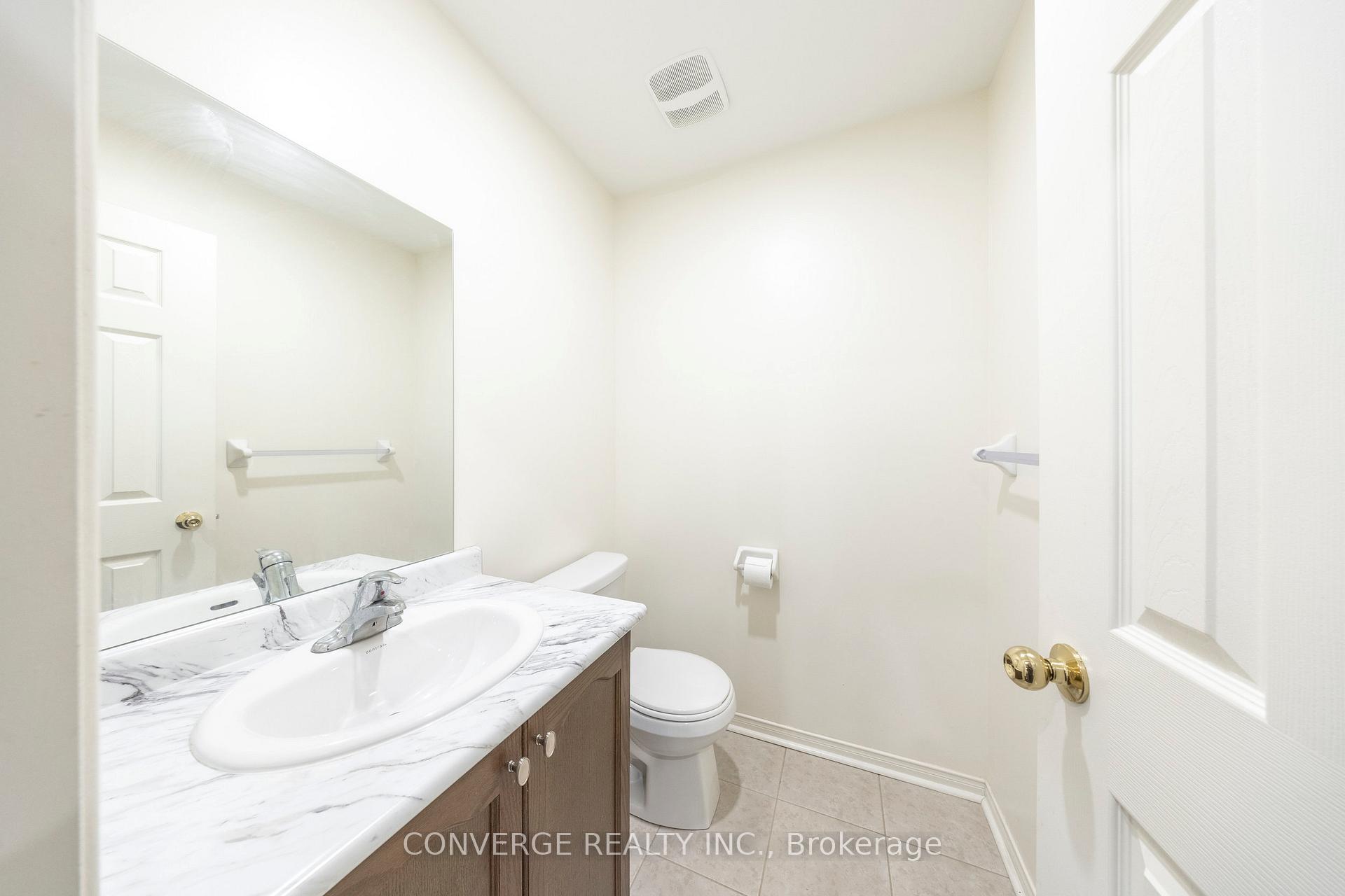 Photo 8 of 109 Cookview Drive, Brampton, Sandringham-Wellington — HOMEH
