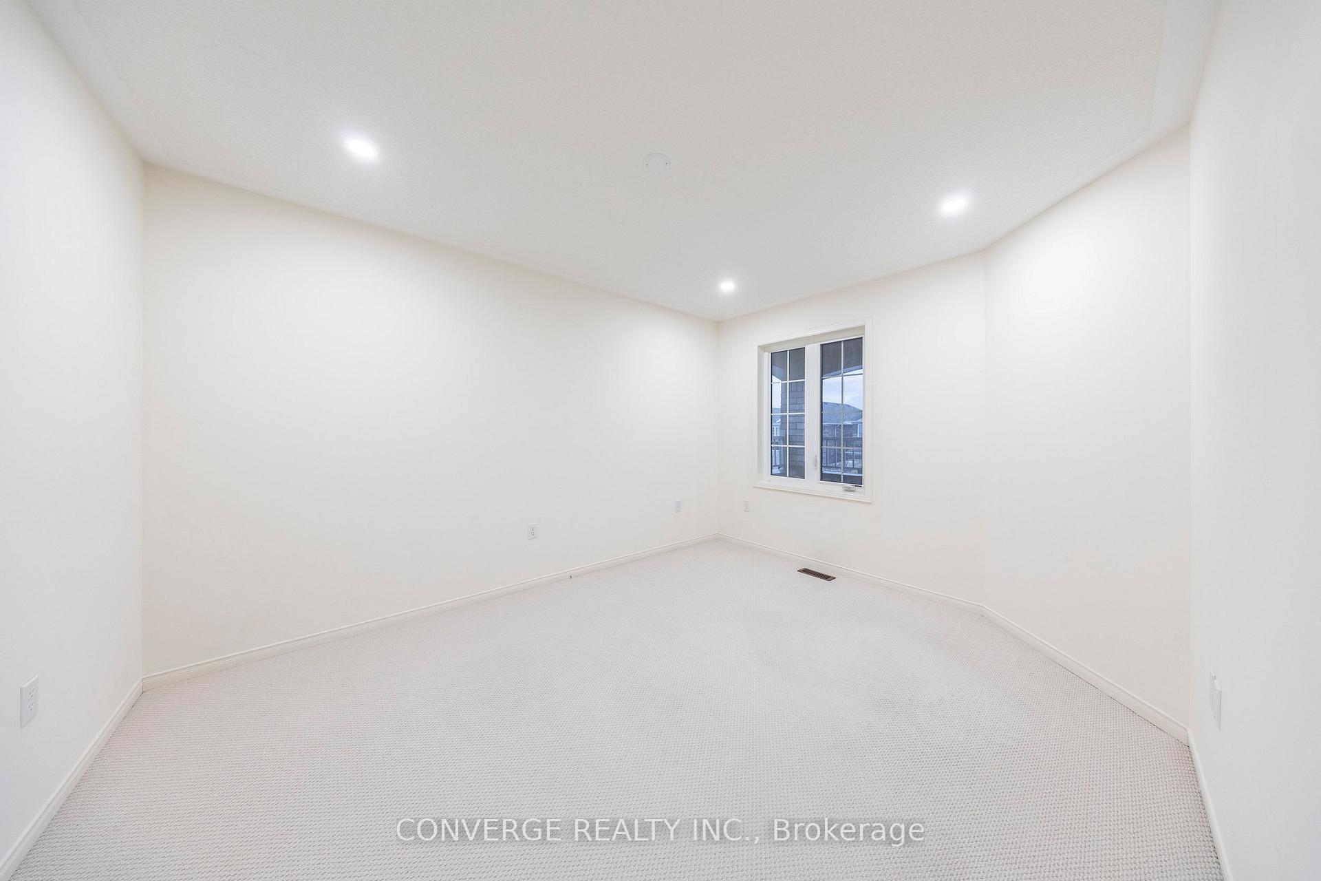 Photo 21 of 109 Cookview Drive, Brampton, Sandringham-Wellington — HOMEH