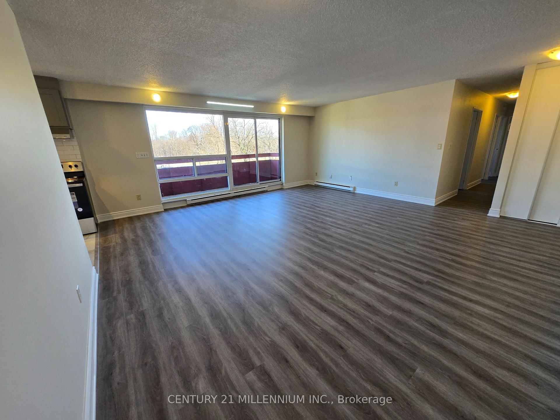 Photo 9 of Unit 301, 97 Nonquon Road, Oshawa, Centennial — HOMEH
