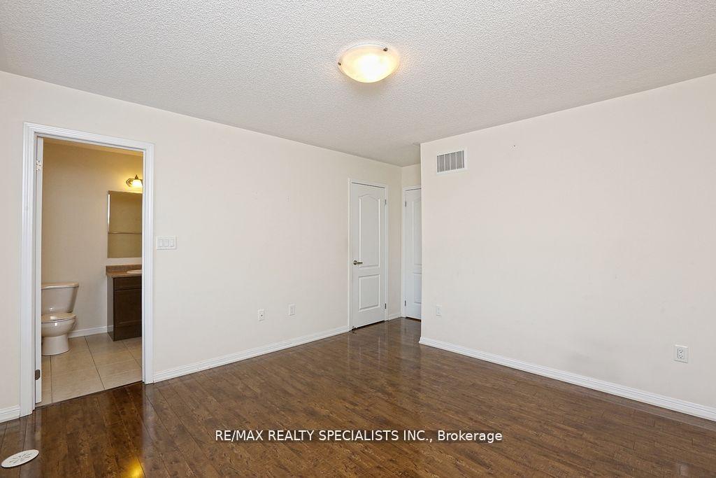 Photo 7 of 78 Agricola Road, Brampton, Northwest Brampton — HOMEH
