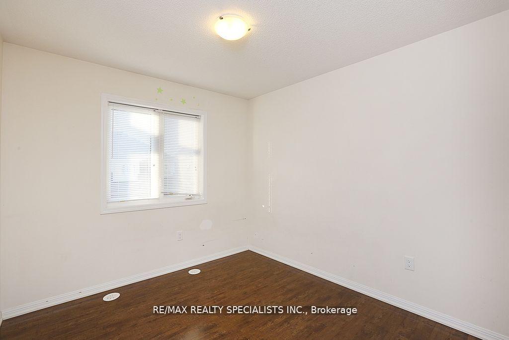 Photo 9 of 78 Agricola Road, Brampton, Northwest Brampton — HOMEH