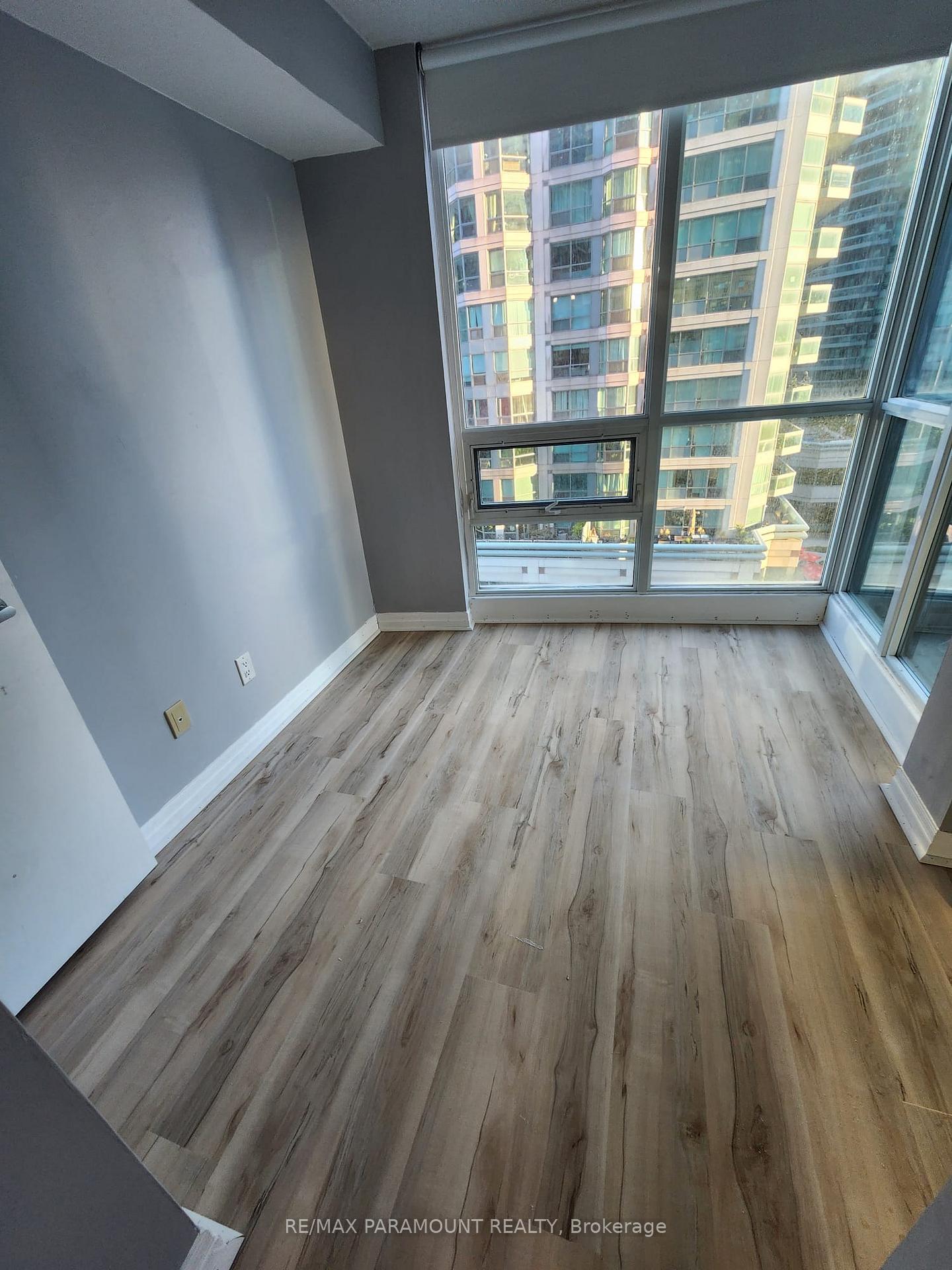 Photo 7 of Unit 705, 12 Yonge Street, Toronto, Waterfront Communities — HOMEH