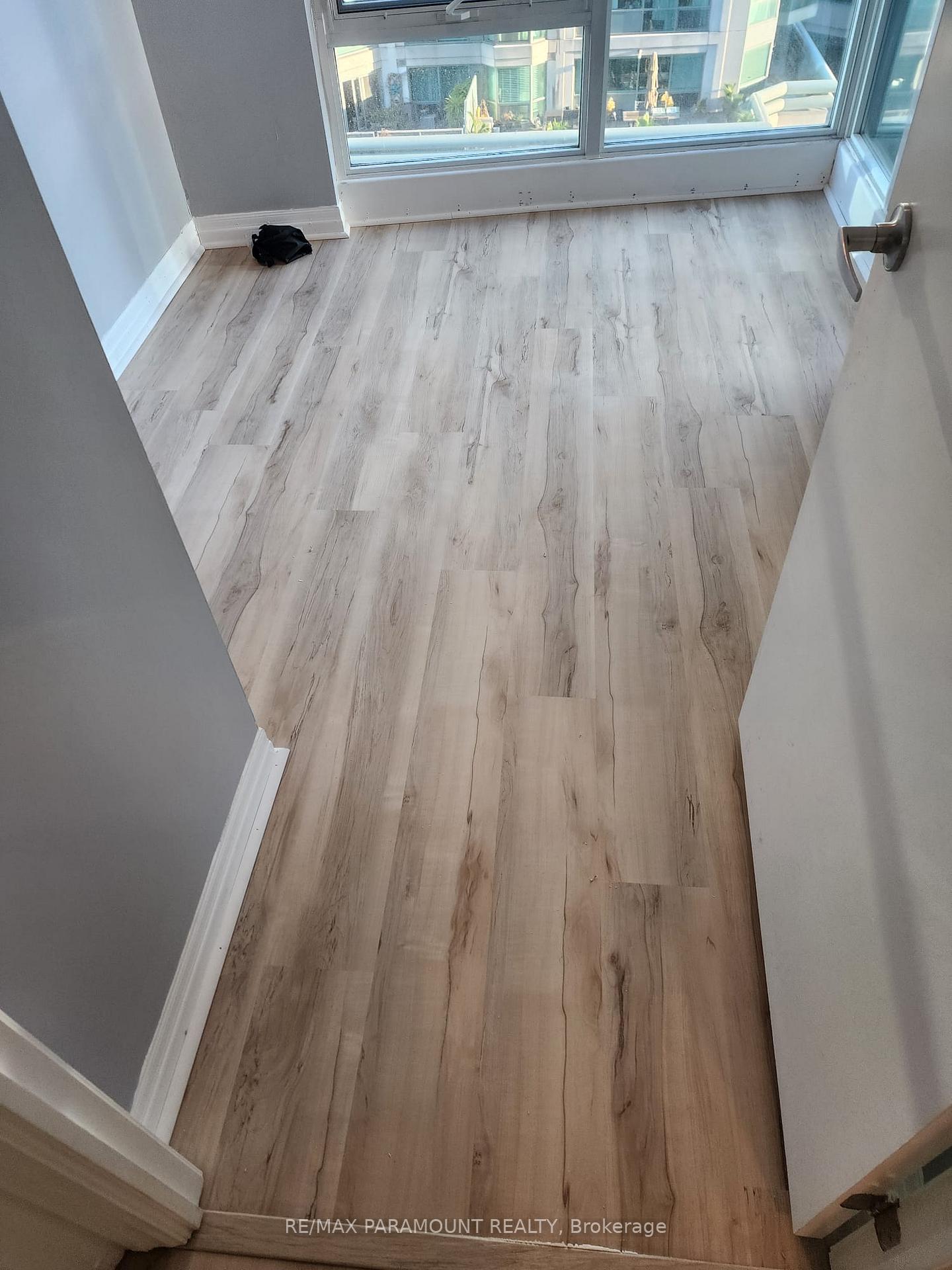 Photo 8 of Unit 705, 12 Yonge Street, Toronto, Waterfront Communities — HOMEH