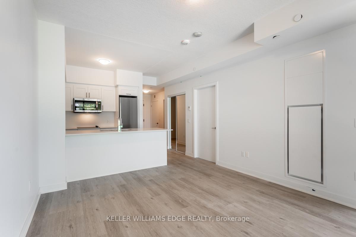 Photo 11 of Unit 217, 600 North Service Road, Hamilton, Stoney Creek — HOMEH