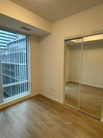 Photo 7 of Unit 1009, 8 Widmer Street, Toronto, Waterfront Communities — HOMEH