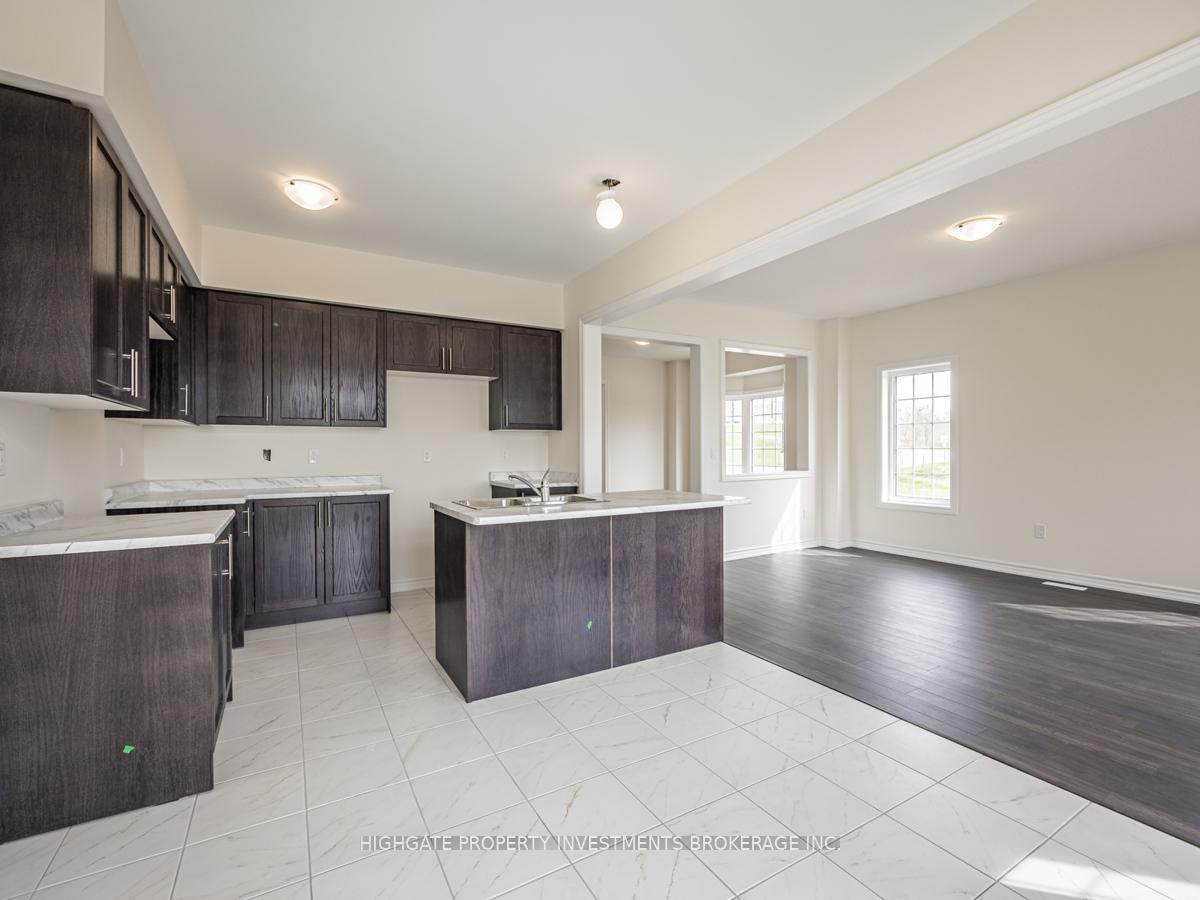 Photo 6 of 1 Jack Potts Way, Clarington, Courtice — HOMEH