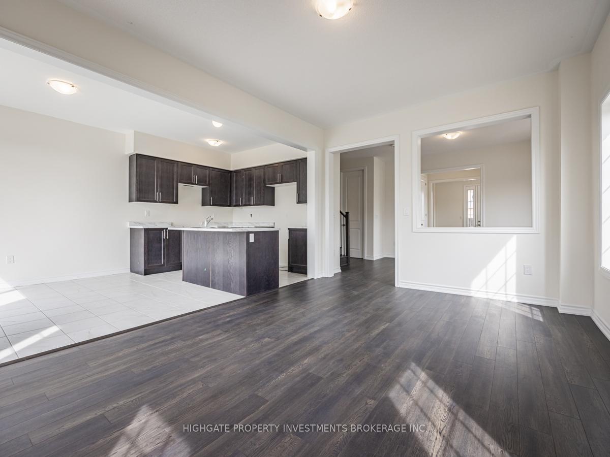 Photo 13 of 1 Jack Potts Way, Clarington, Courtice — HOMEH