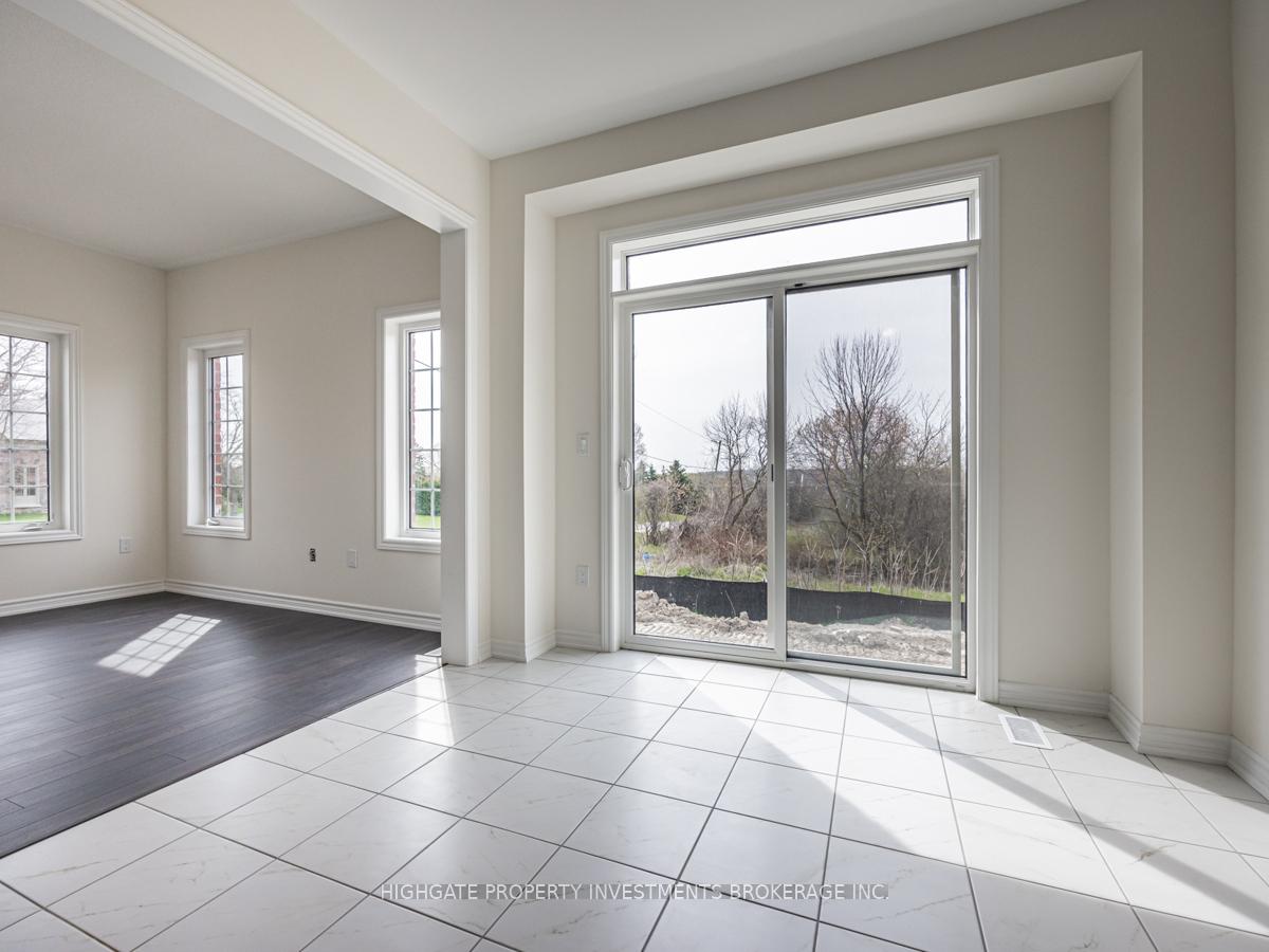 Photo 16 of 1 Jack Potts Way, Clarington, Courtice — HOMEH