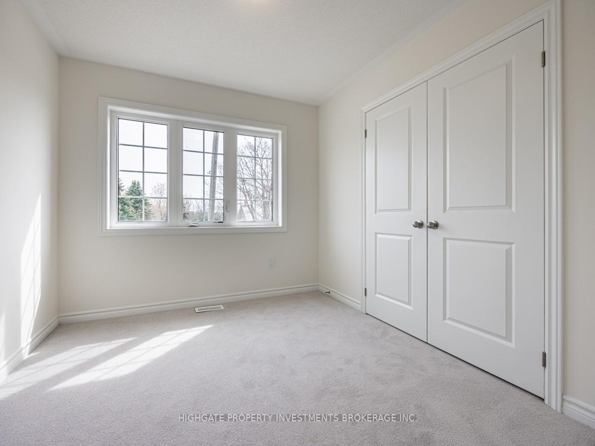Photo 25 of 1 Jack Potts Way, Clarington, Courtice — HOMEH