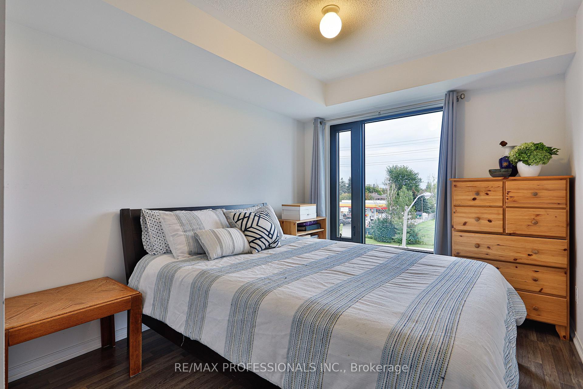Photo 12 of Unit 515, 142 Widdicombe Hill Boulevard, Etobicoke, Willowridge-Martingrove-Richview — HOMEH