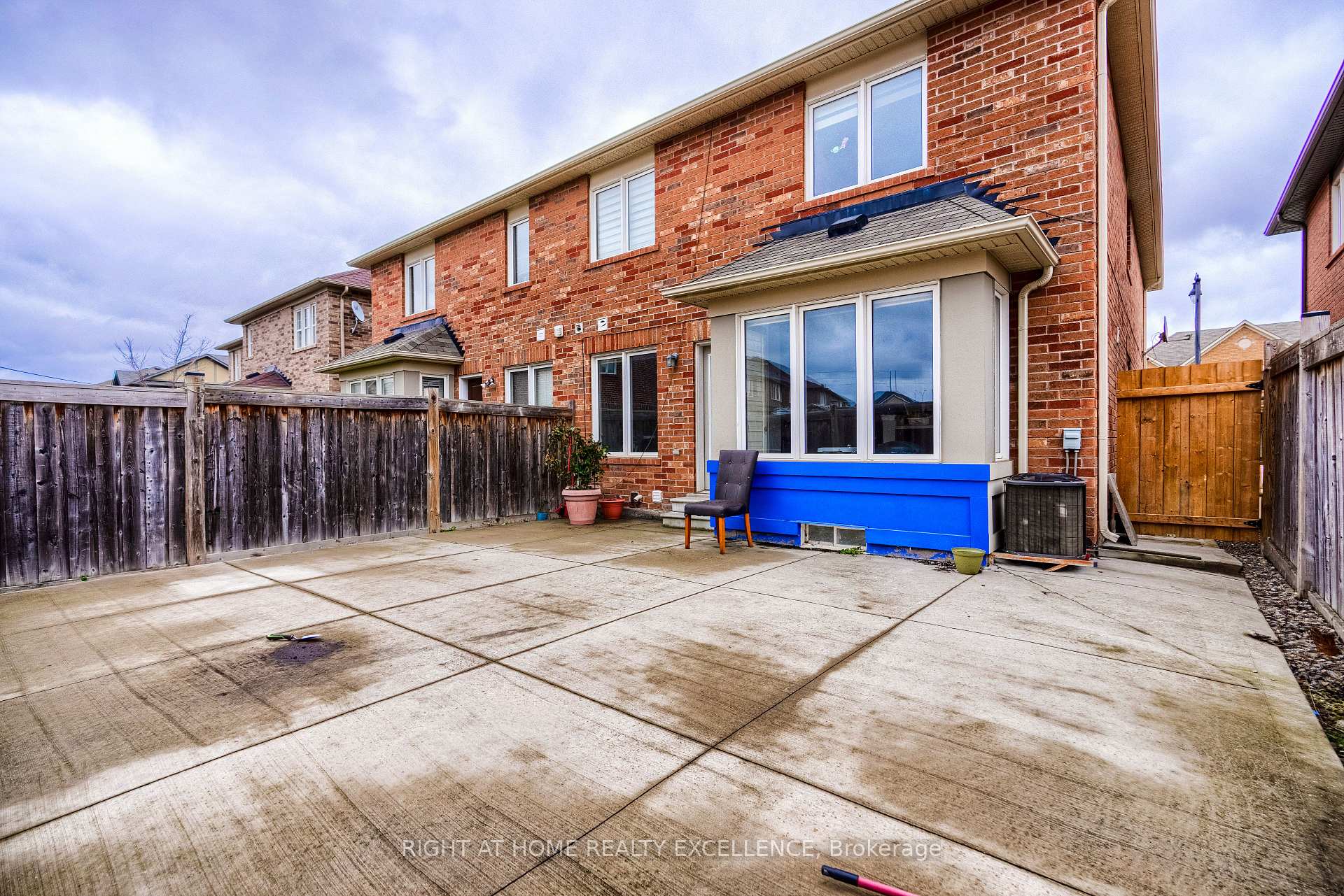 Photo 76 of 20 Caliper Road, Brampton, Bram West — HOMEH