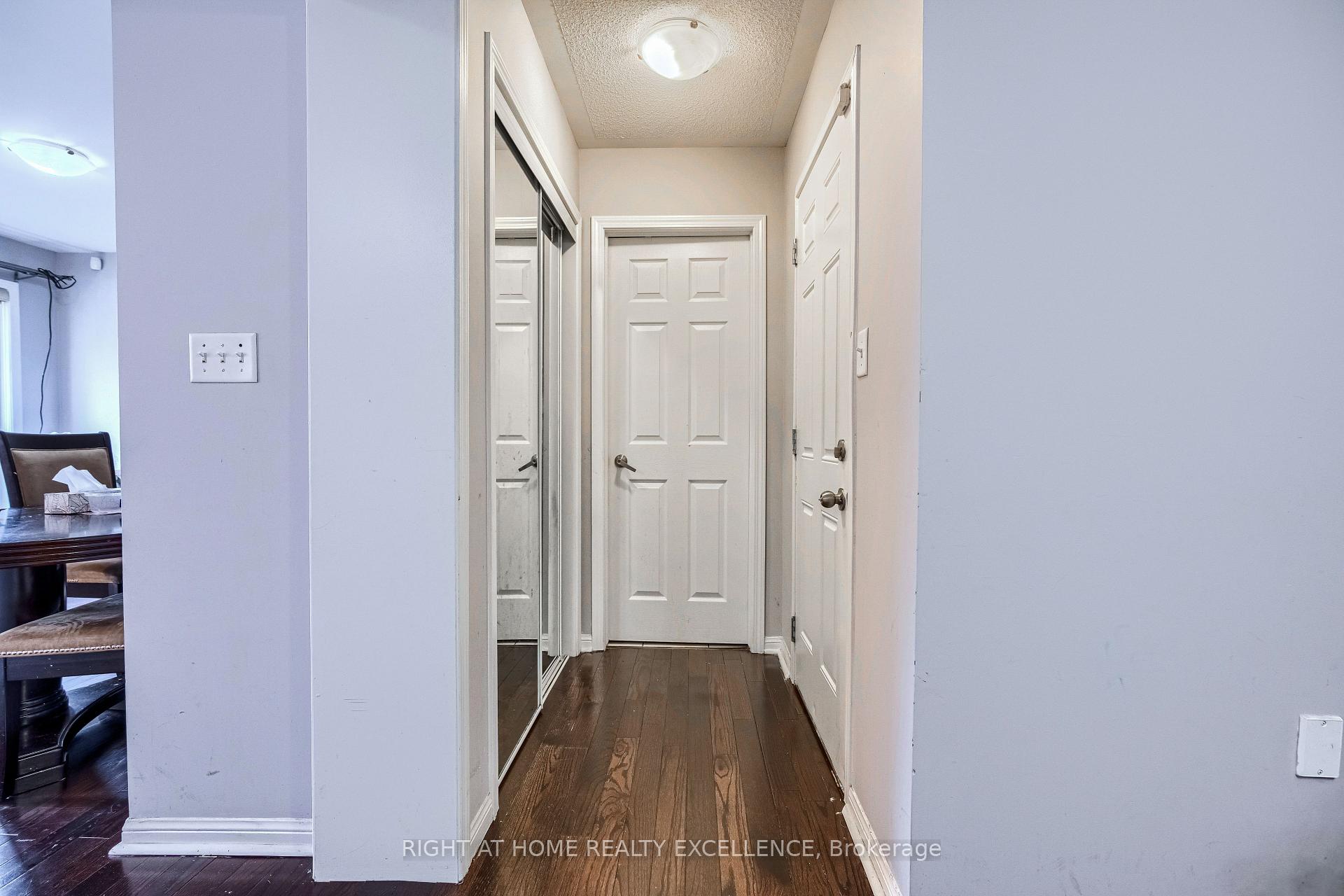Photo 18 of 20 Caliper Road, Brampton, Bram West — HOMEH