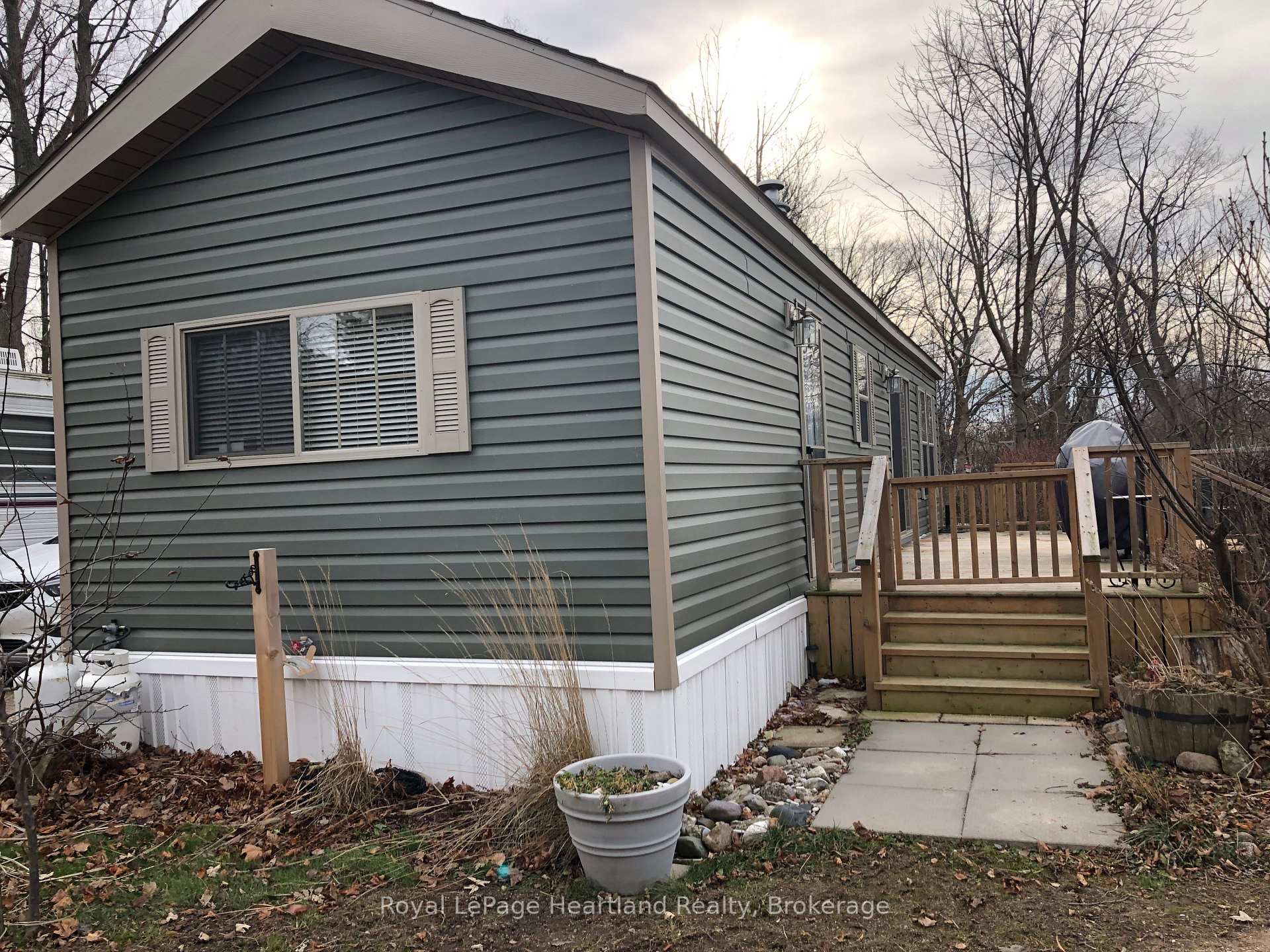 Photo 4 of 77719 Bluewater HWY, 4 Lighthouse Cove Road, Central Huron, Goderich Twp — HOMEH