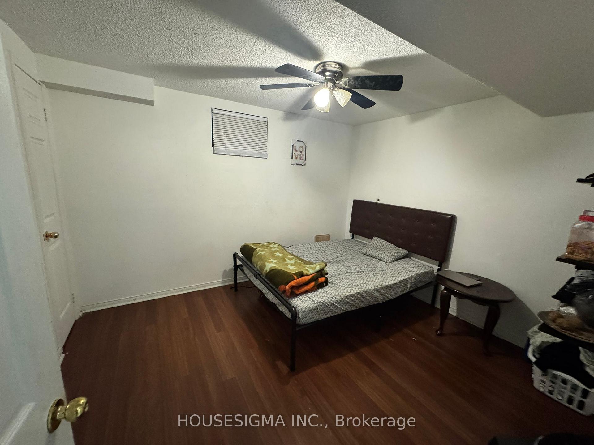Photo 5 of Unit , Lower, 25 Mannel Crescent, Brampton, Fletcher's West — HOMEH