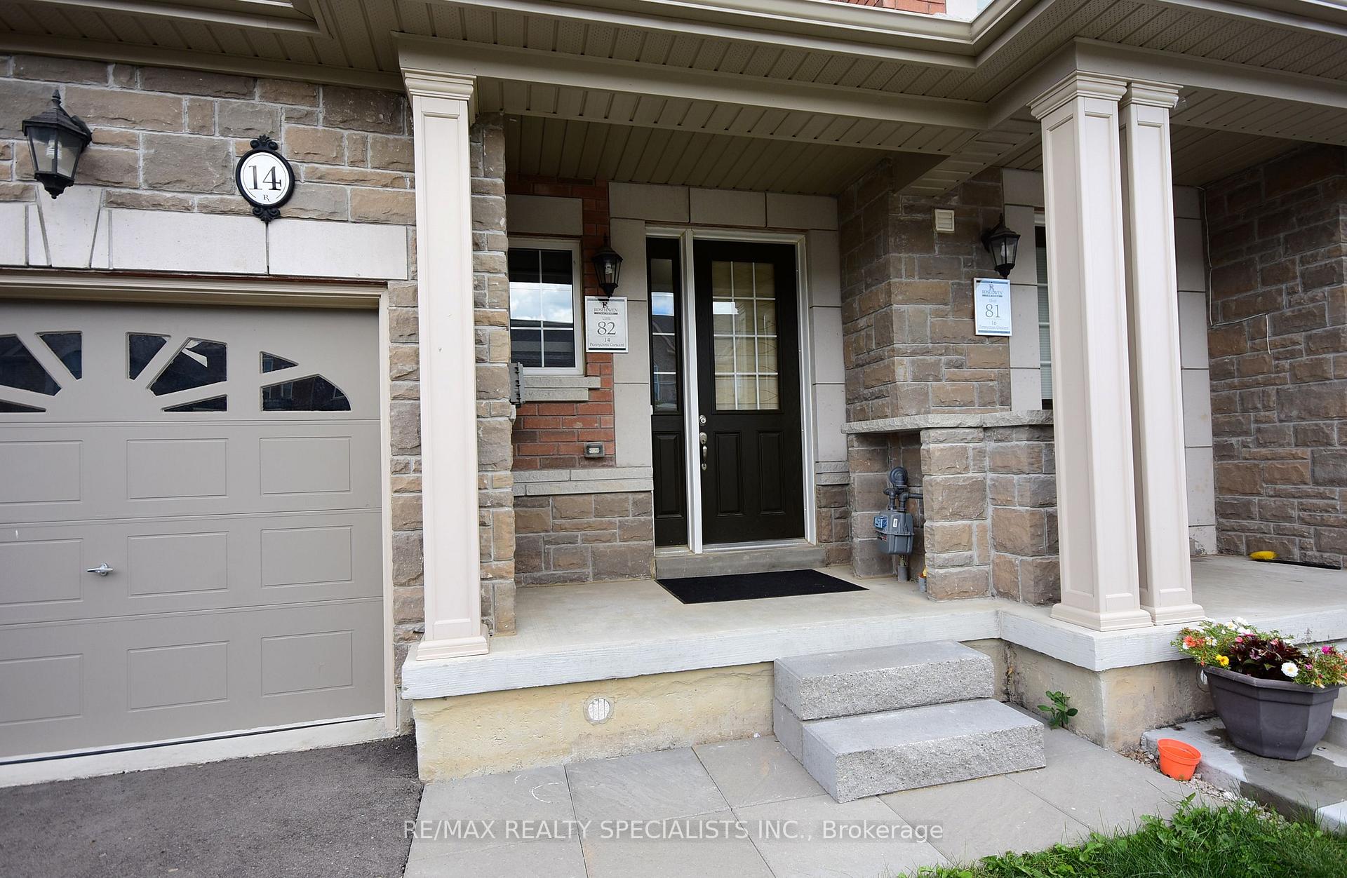 Photo 2 of 14 Pennycross Crescent, Brampton, Northwest Brampton — HOMEH