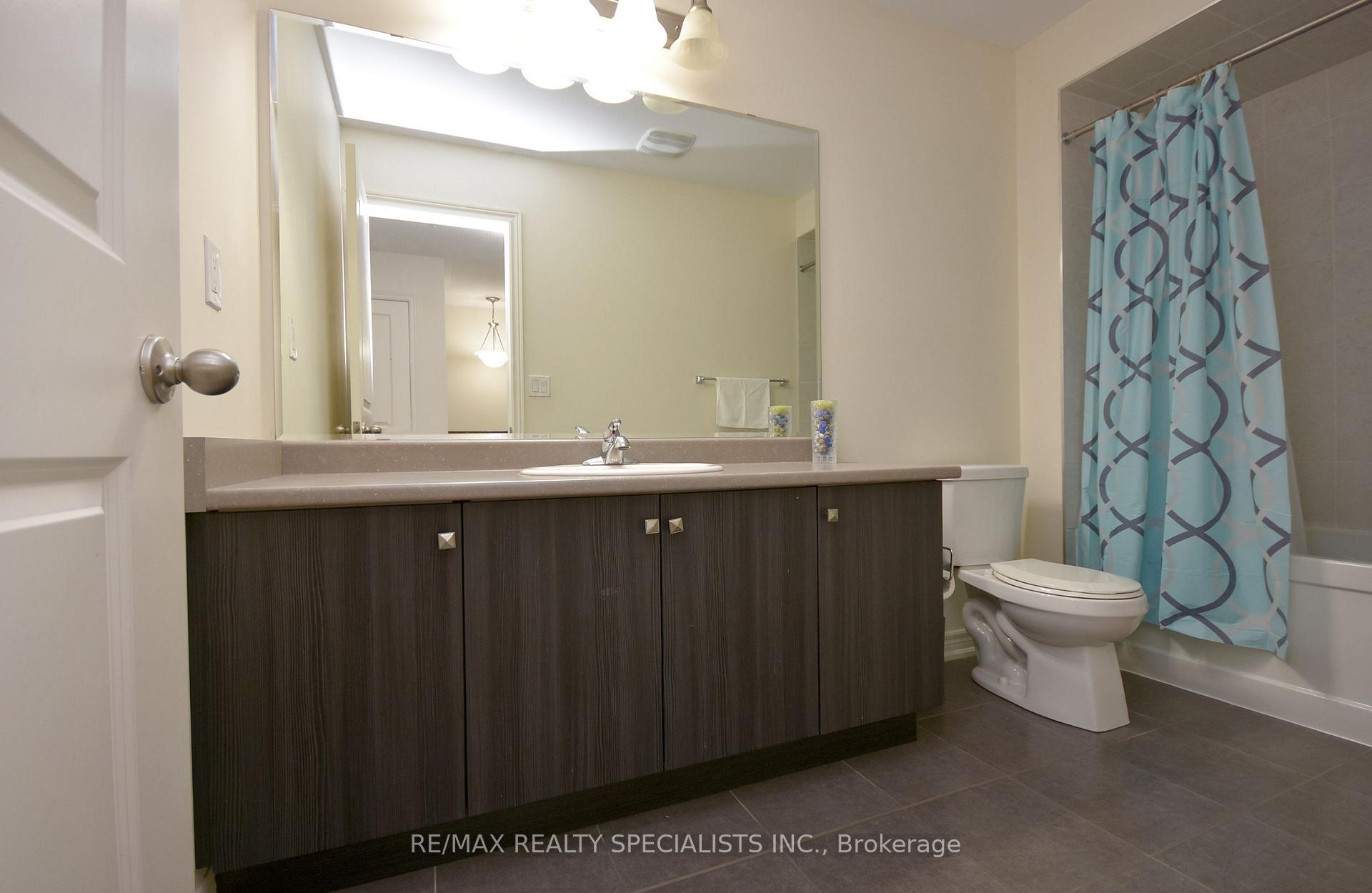 Photo 17 of 14 Pennycross Crescent, Brampton, Northwest Brampton — HOMEH
